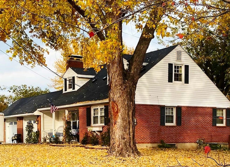A house with a roof built with GAF Energy Timberline Solar Roofing shingles.